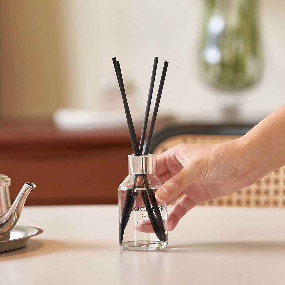 COCODOR Classic Reed Diffuser/April Breeze/3.4oz(100ml)/1 Pack Fragrance Scent Essential Oil Stick Diffuser Set for Bedroom Bathroom Home Décor