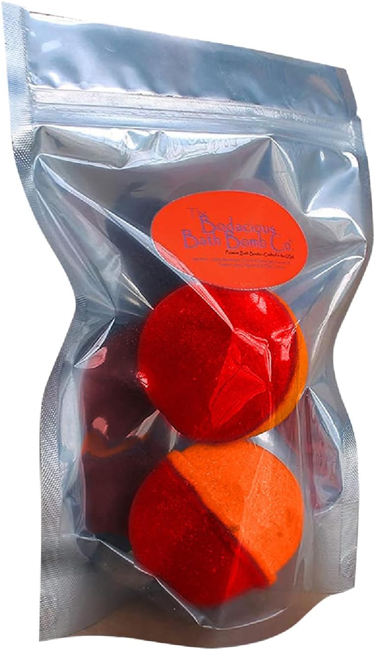 Creepy Horror Bath Bombs - Turns Bath Water a Bloody Red - The Perfect Holiday Gift for Fans of Horror Movies - Creepy Relaxing Bath Bombs