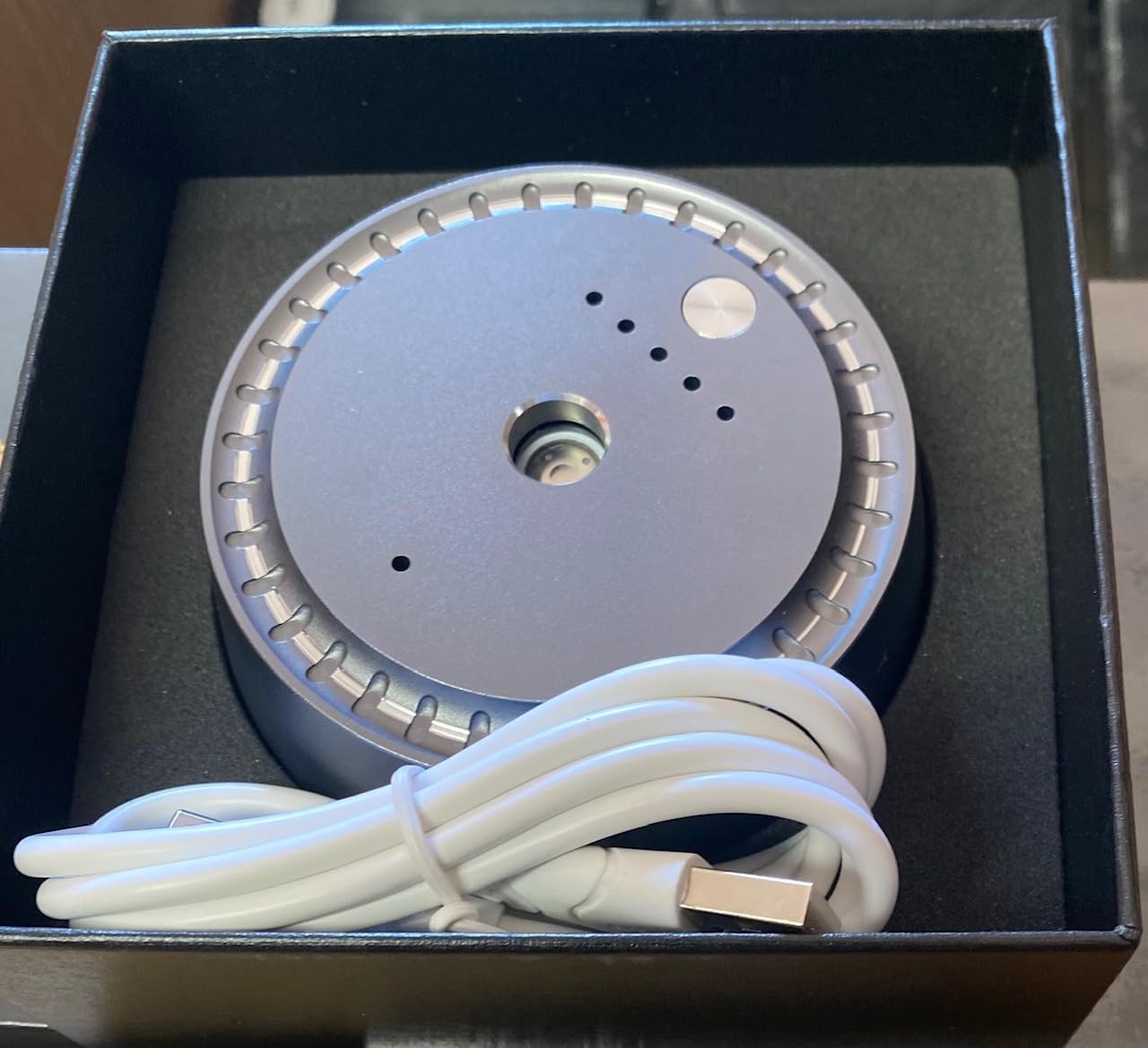 New Smart Aroma Diffuser, Automatic Freshener, Auto On/Off USB Waterless Essential Oil Diffuser for Car, Rechargeable Black and Chrome Mini Luxury Diffuser