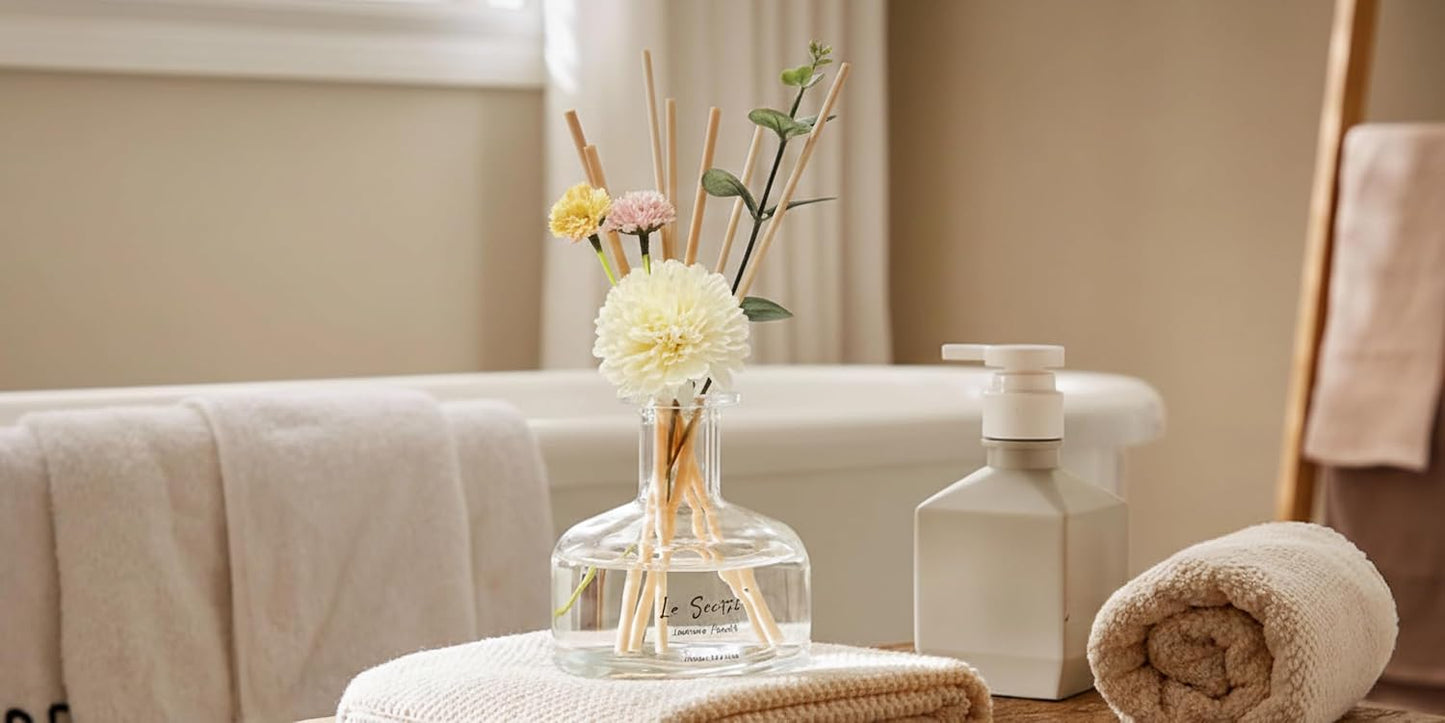 Reed Diffuser Set 8.5 fl oz / 250 ml Glass Bottle with Decorative Flower & Natural Reeds Flameless Home Fragrance for Bathroom Bedroom Office Jasmine Freesia Scent