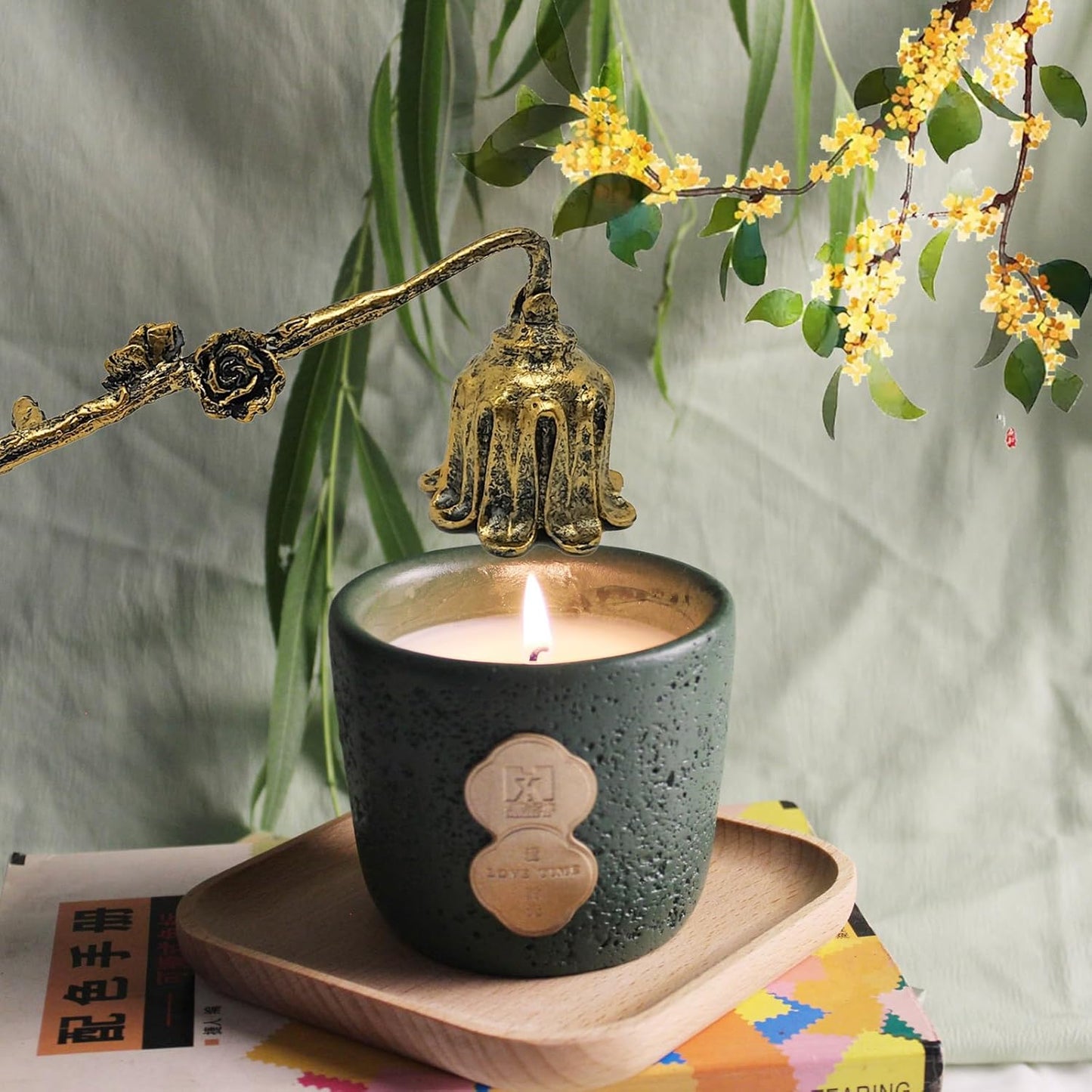 AIM & GGKK Candle Snuffer, Candle Snuffer Extinguisher with Long Handle,Retro Style Wick Flame Snuffer for Putting Out Candle Flame Safely,Floral Candle Snuffers Accessory for Candle Lovers
