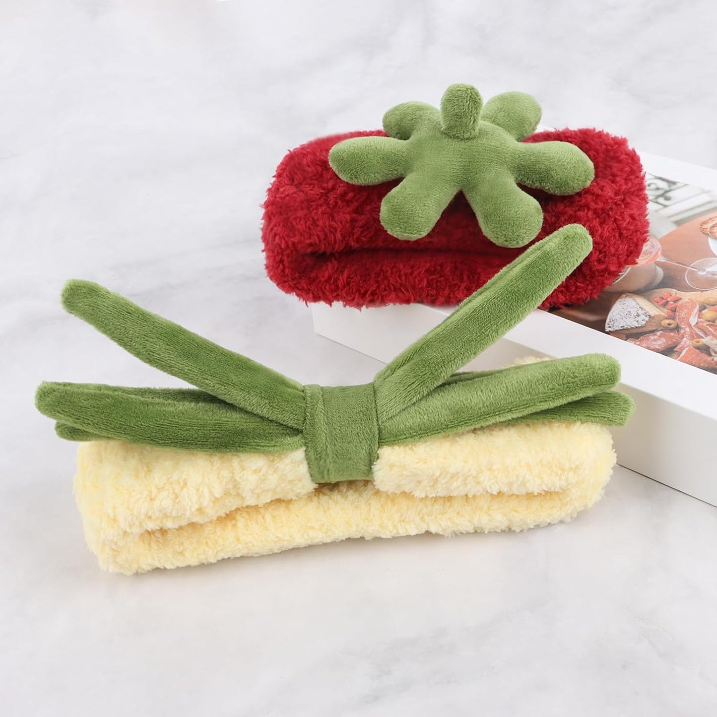 YISSION 2 PCS Fruit Headbands No Slip Spa Head Band for Face Wash Makeup Skincare Facial Headband Elastic Strawberry Pineapple Hair Band Microfiber Headbands for Women Girls