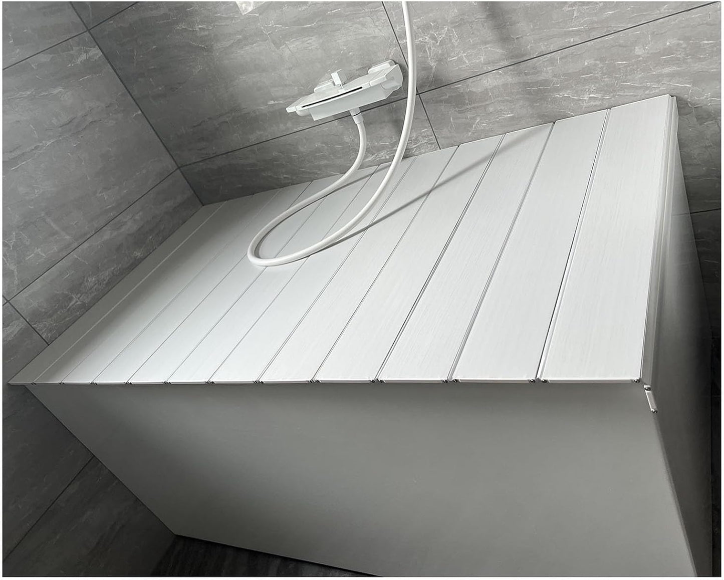 Foldable Bathtub Cover,Bathtub Tray, Thermal Insulation Bathtub Cover with Storage Bracket.Bath Tray Caddy for Luxury Spa Foldable Bathtub Cover with Dust Proof Insulation Board Scalable PVC