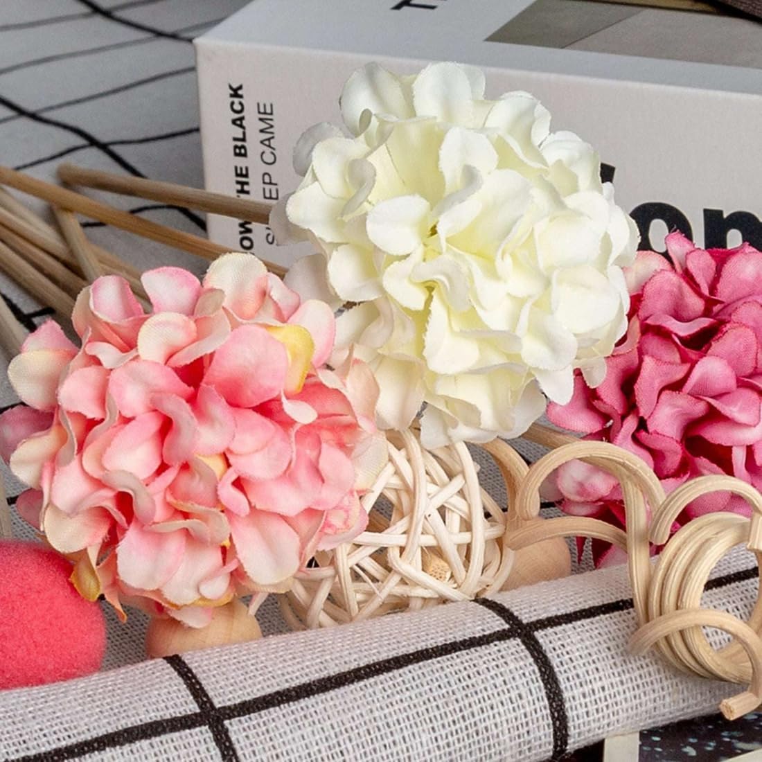 10 Pcs Diffuser Sticks Natural Rattan Flower Reed Fragrance Diffuser Set Essential Oil Replacement Rattan Aroma Sticks for Office Home Spa Yoga Room Decor