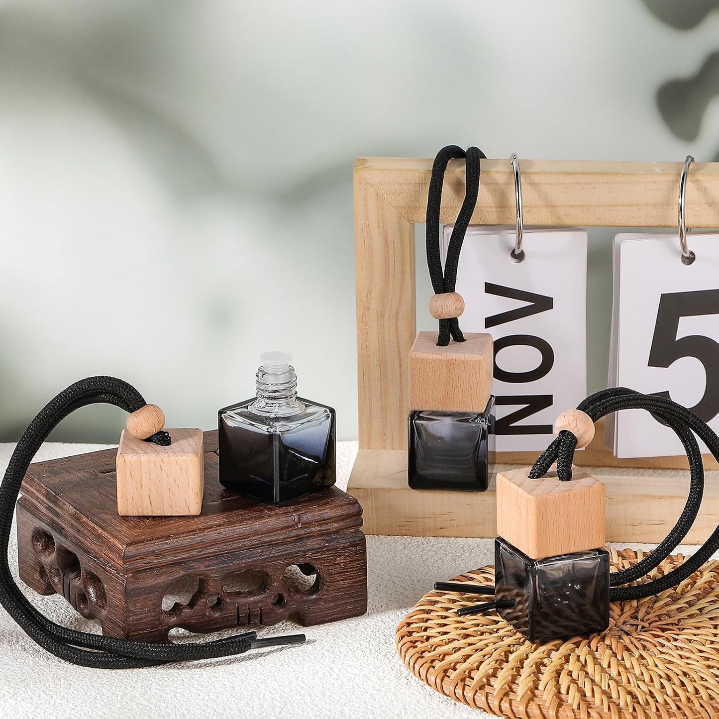 50 Pcs Hanging Car Air Freshener Car Diffuser Empty Glass Perfume Bottle Freshener Diffuser Pendant for Essential Oil Fragrance Aromatherapy Ornament (Black,Cube)