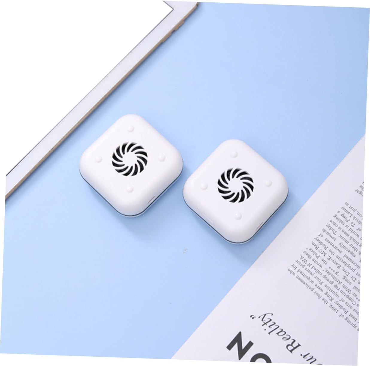 GANAZONO Portable Mini Noiseless Aromatherapy Diffuser for Car and Office, USB Rechargeable White Vehicle-Mounted Essential Oil Diffuser for Home and Travel