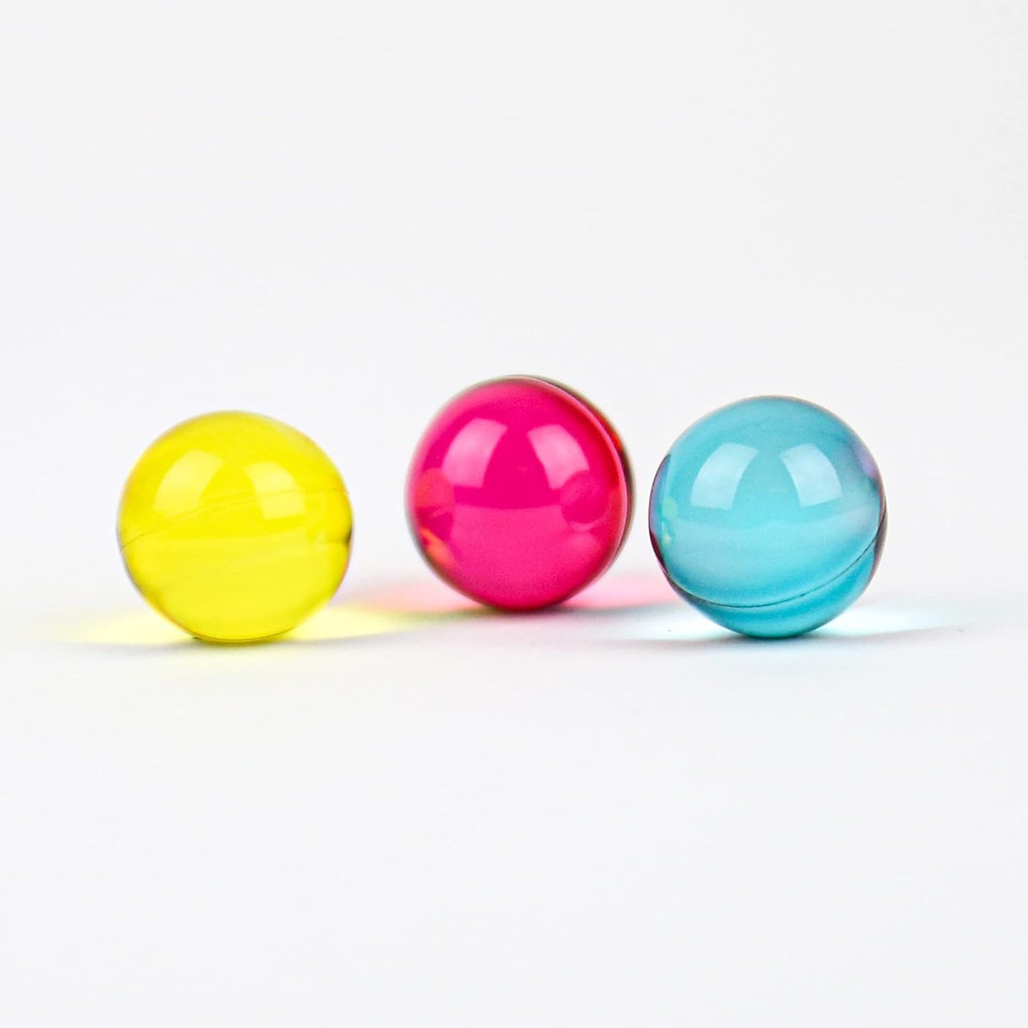 Gift Republic Liquid Spirit Rainbow Bath Pearls 20-Pack Magical Tropical Scent