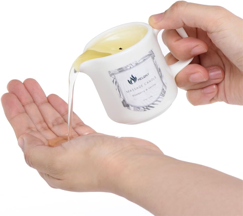MELONY Soy Massage Oil Candle | Wine Chocolate | Low Temp | 2.82 OZ / 80G | Perfect Intensive Skin Treatment Candle | Nourishing with Almond Oil, Shea Butter & Cocoa Butter | Massage & Moisturise