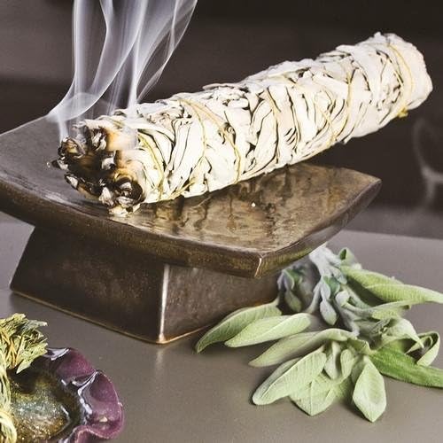 Incense Garden Premium California White Sage Smudge Sticks 4 Inch Bundle Pack of 6 | Handcrafted Natural Sage for Cleansing, Meditation, Yoga & Aromatherapy | Made in USA