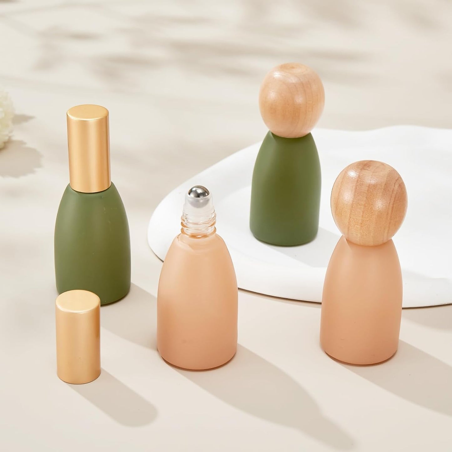 Qeuly 10ml Glass Roller Bottles - 4 Pack Essential Oils Roll-on Bottles with Stainless Steel Roller Balls for Aromatherapy and Perfumes