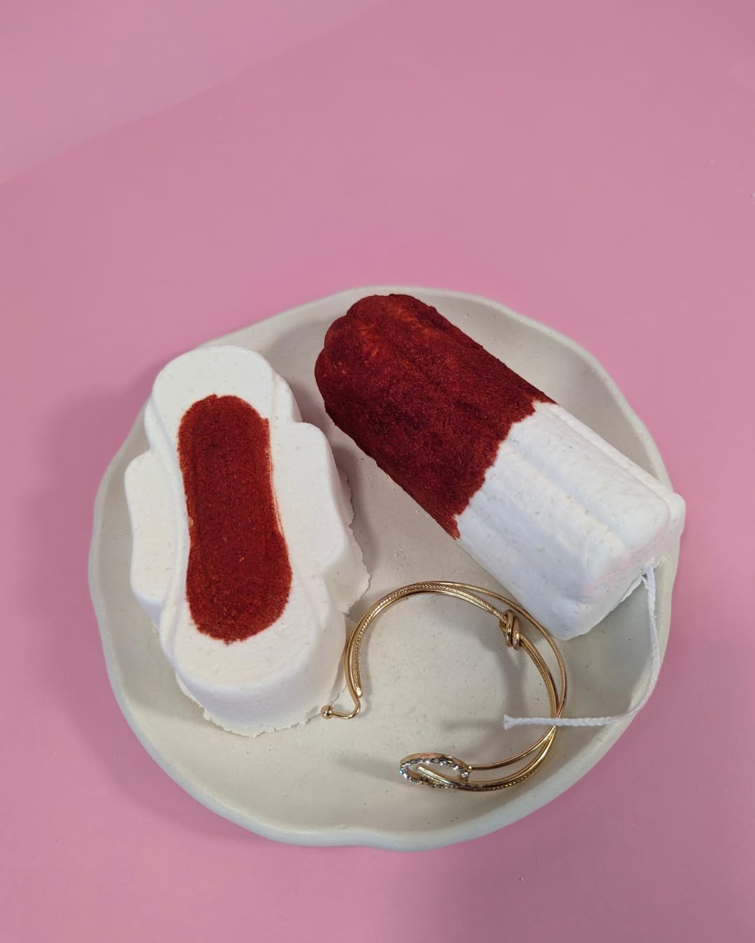 Tampon and Sanitary Pad Bath Bomb Gift Set