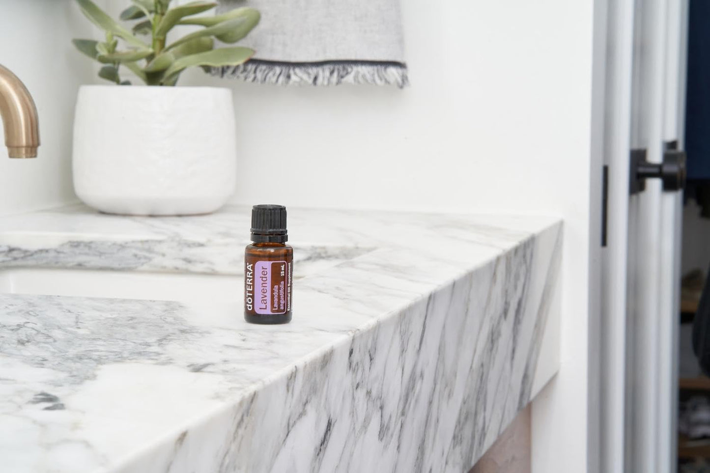 doTERRA Lavender Essential Oil - 15 ml (Lavender)