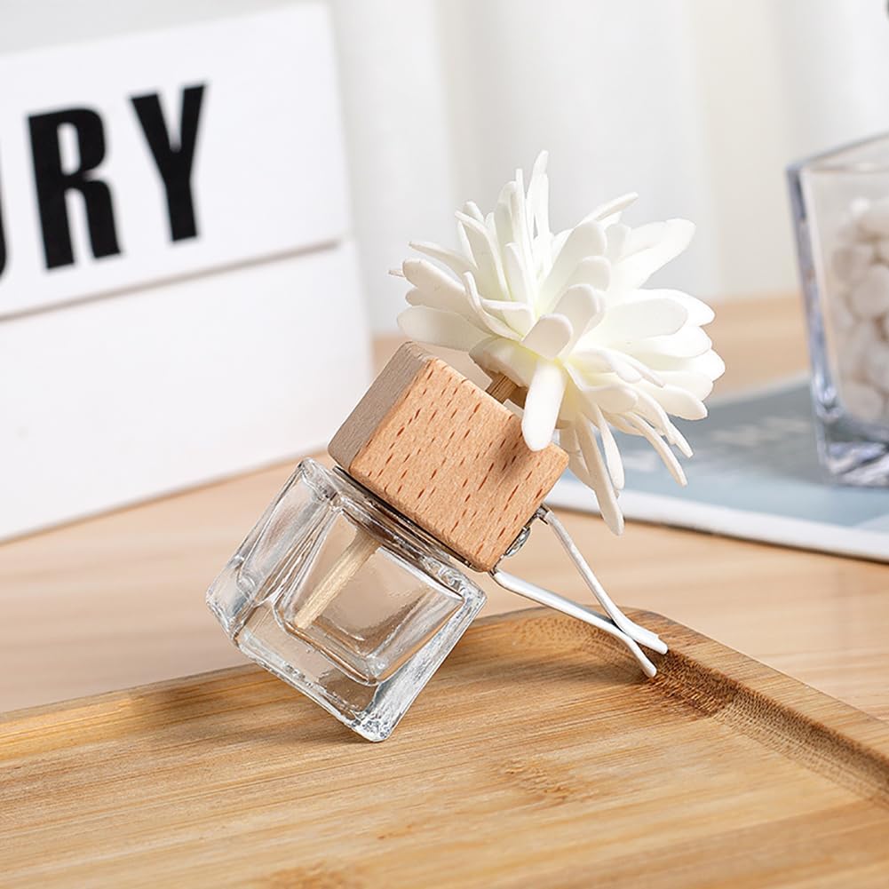 GSHLLO 2 Pcs 8ml Empty Car Air Freshener Diffuser Essential Oil Car Diffuser Bottle Car Vent Clip Perfume Bottle Fragrance Aromatherapy Car Diffuser Container