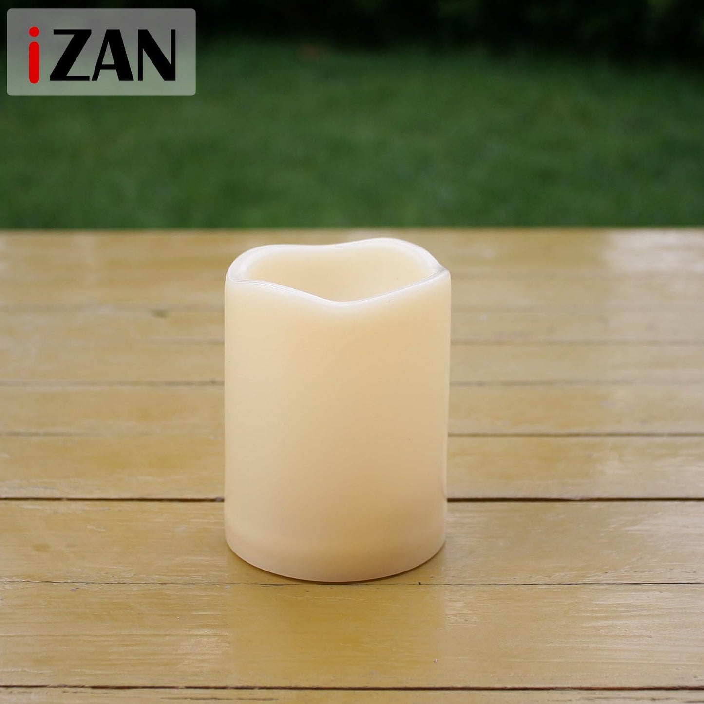iZAN Set of 1 Outdoor Flameless LED Candle with Timer - Waterproof Plastic Flickering Battery Operated LED Pillar Candles Wedding Party Garden Decoration Long Lasting Battery Life 3x4 inch