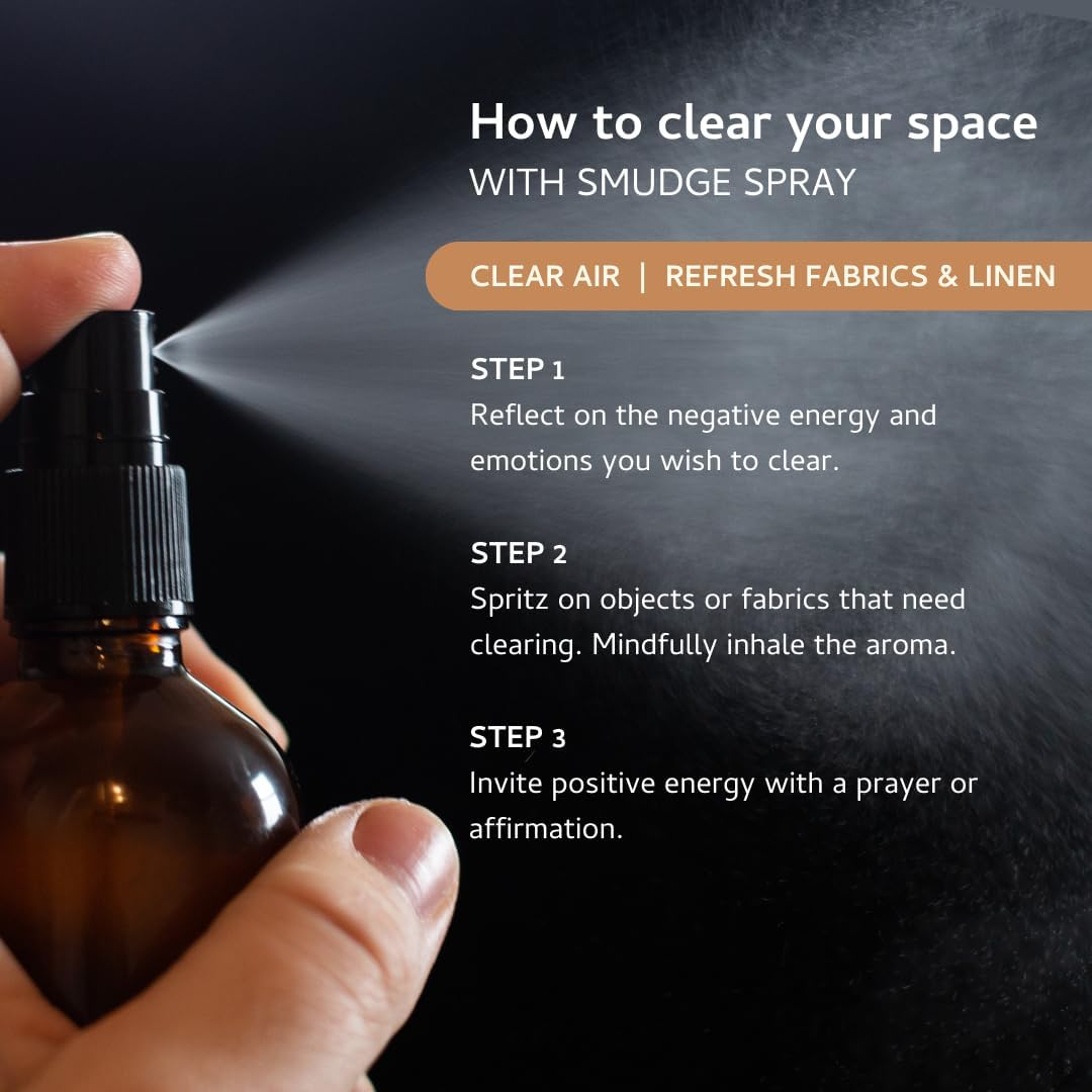 Palo Santo & Cinnamon Smudge Spray by Aromafume | 1 x 100ml / 3.38 fl oz l Aromatherapy | With Essential oils | Room Linen Spray | Natural Air freshners for home | Spiritual Meditation Accessories