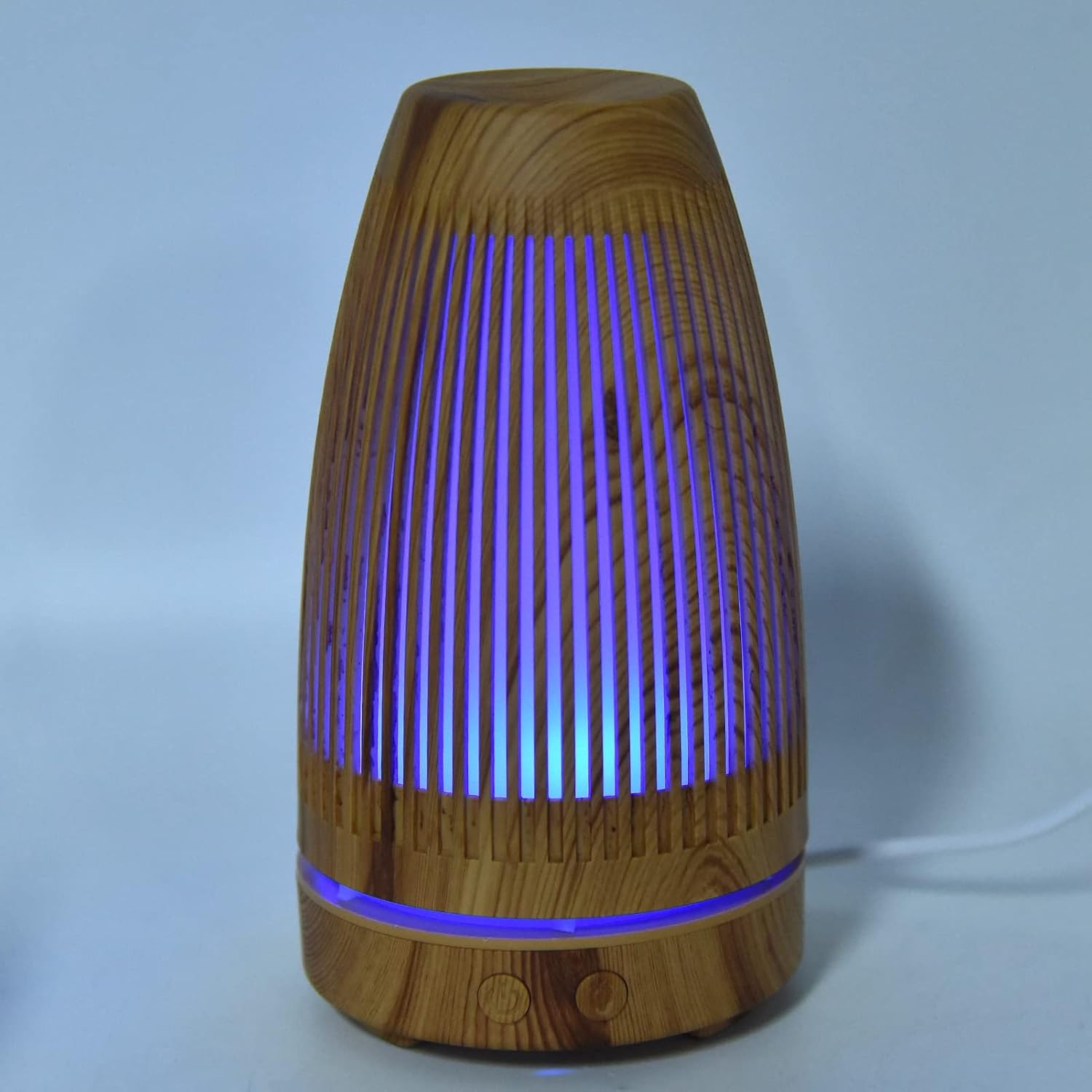 100-200ml Essential Oil Diffuser, Wood Grain Humidifier with 7 - Color Night Light, USB Powered Silent Mist Humidifier for Home Office Bedroom