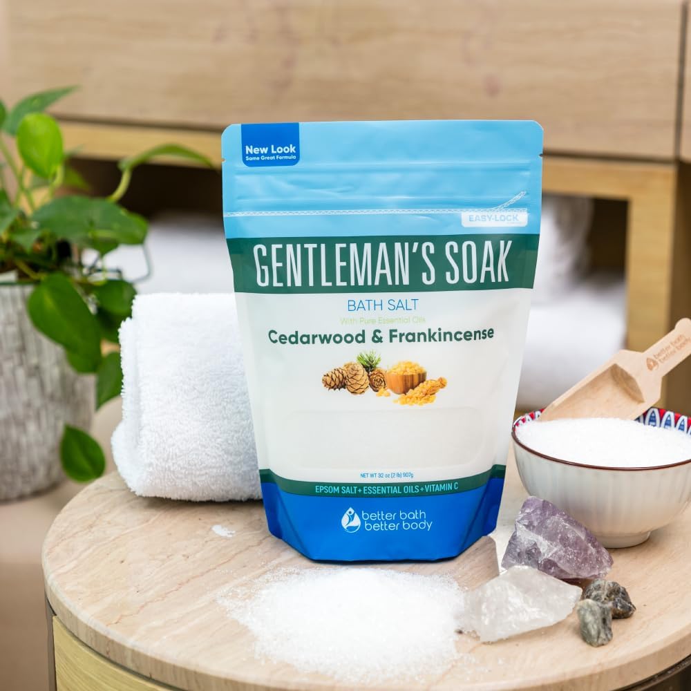 Gentleman's Bath Salt 32 Ounces (2 Lbs) Epsom Salt Soak for Men with Natural Cedarwood and Frankincense Essential Oils Plus Vitamin C in BPA Free Pouch with Easy Press Lock Seal Made in USA