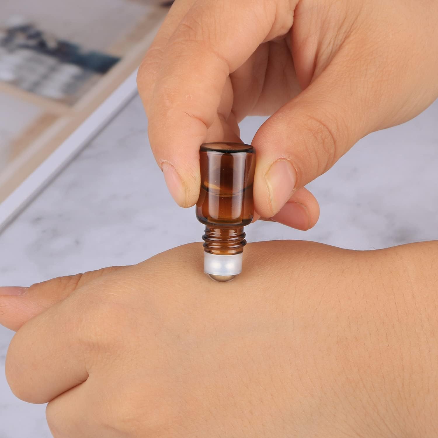 Wresty 25 Pcs Essential Oil Glass Roller Bottles Mini Tiny Refillable Empty Aromatherapy Perfume Liquid Amber Glass Roll On Bottles Vials Metal Rollerball Bottles Jar (2ml)