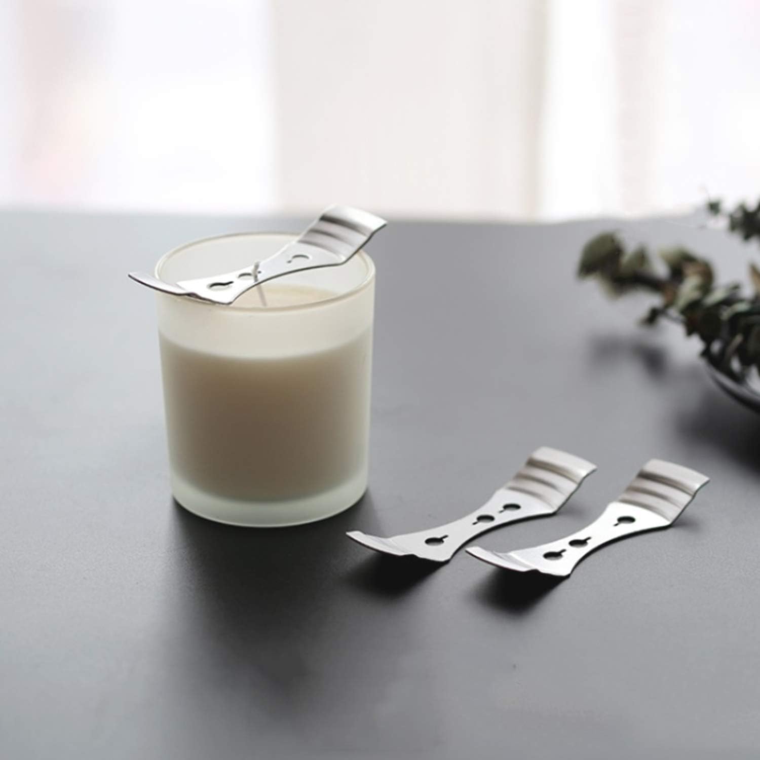 DINGPAI 20pcs Metal Candle Wick Centering Devices, Silver Stainless Steel Candle Wick Holder