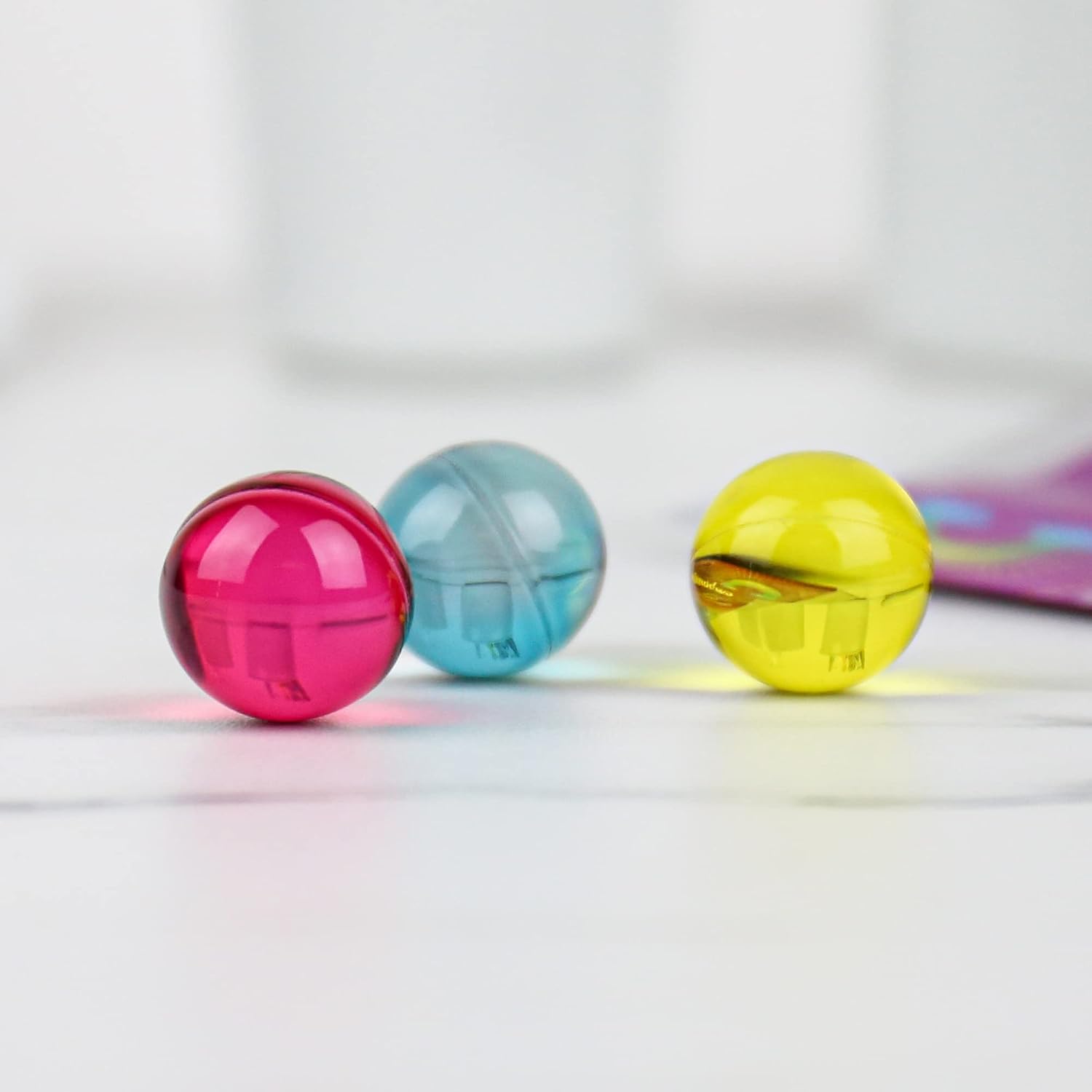 Gift Republic Liquid Spirit Rainbow Bath Pearls 20-Pack Magical Tropical Scent