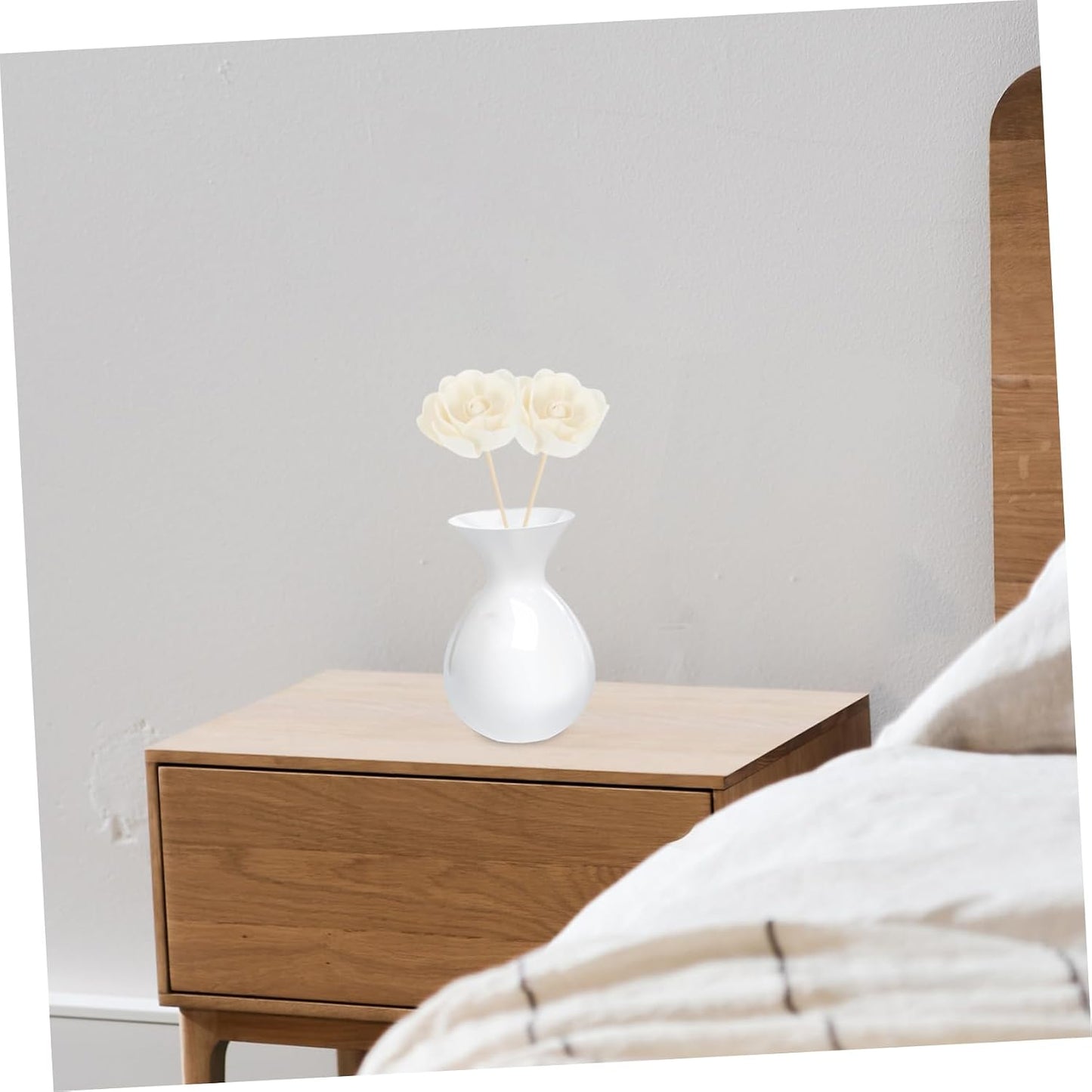 HEALLILY 5 Pcs Natural Wavy Rattan Diffuser Sticks Essential Oil Reeds for Home Fragrance and Aromatherapy Porous Aroma Oil Diffuser Accessories with Flower Design for Living Bathroom