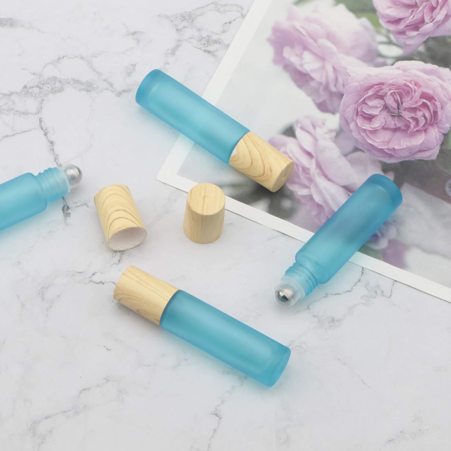 Kesell 10Pack Colour Essential Oil Roller Bottles 10ml, Refillable Glass Roll On Bottles with Plastic Lids Stainless Steel Ball for Aromatherapy Perfumes