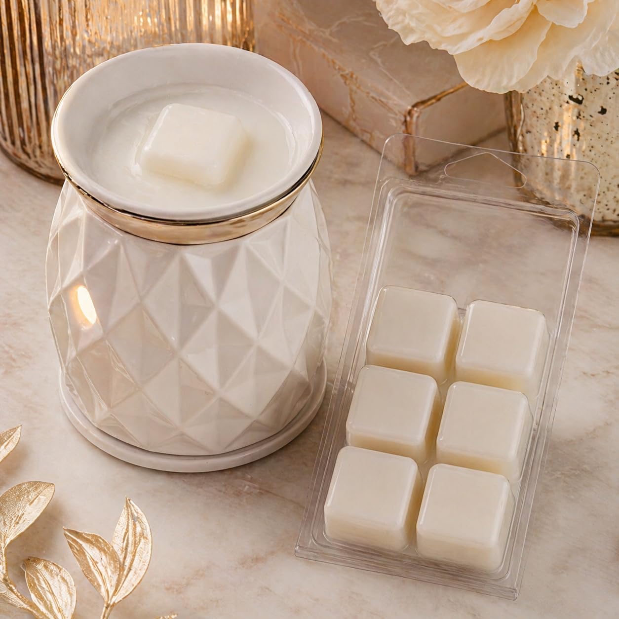 Cotton Candy | Signature Luxe Blend Wax Melt | Sweet Vanilla, Spun Sugar & Fruity Notes | 5 oz Clamshell | Glitzarati Atelier™