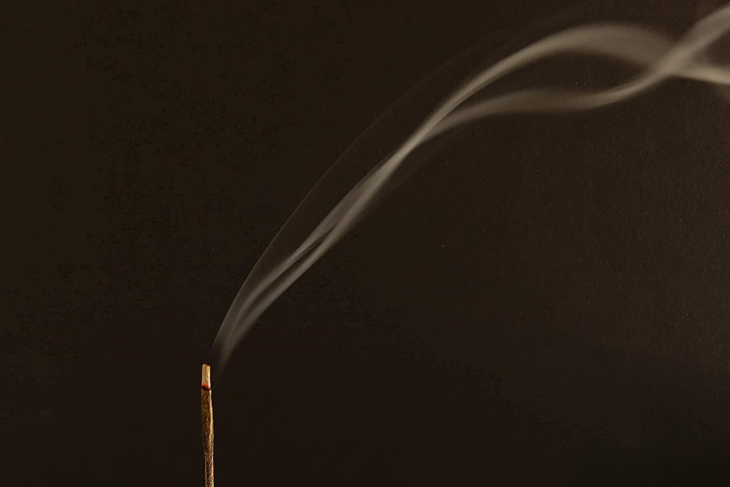 Oud Agarwood Incense Sticks - Artisan Luxury Masala Incense - Rolled Long-Burning (75 Minutes) Extra-Thick Sticks - Exotic Divine Scent for Home, Spirituality & Meditation - Oudh