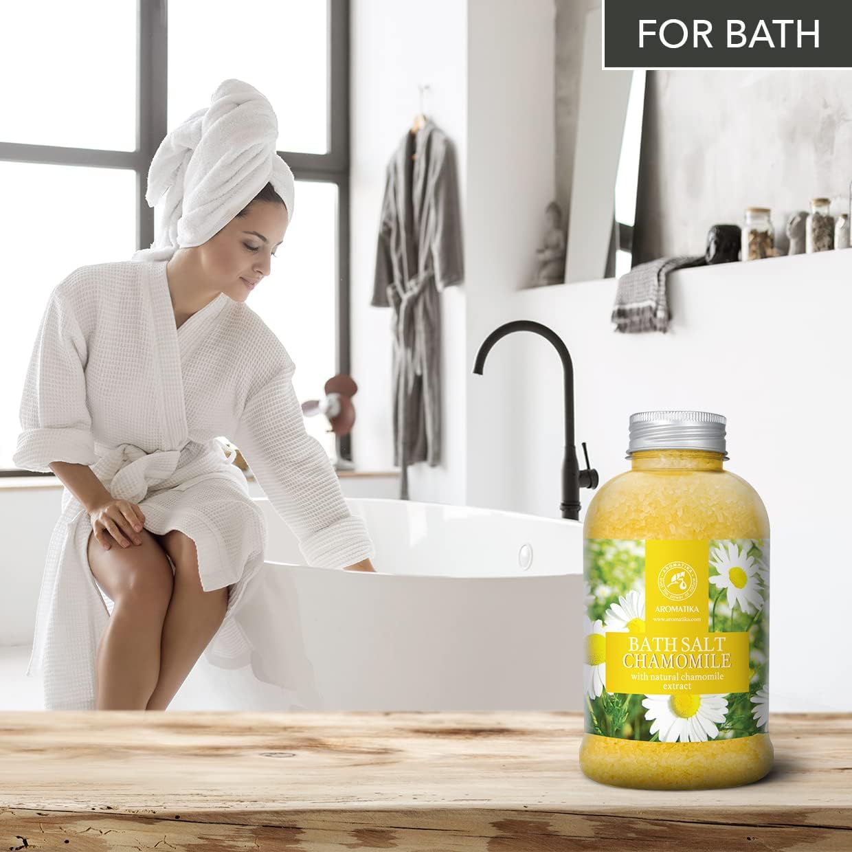 Bath Sea Salt Chamomile 21.16 Oz (600g) - Bath Salts with Natural Chamomile Extract for Bath Soak - Relaxing Bath - Body Care - Muscle Relaxation - Aromatherapy Bath Salts - Herb Bath Salt