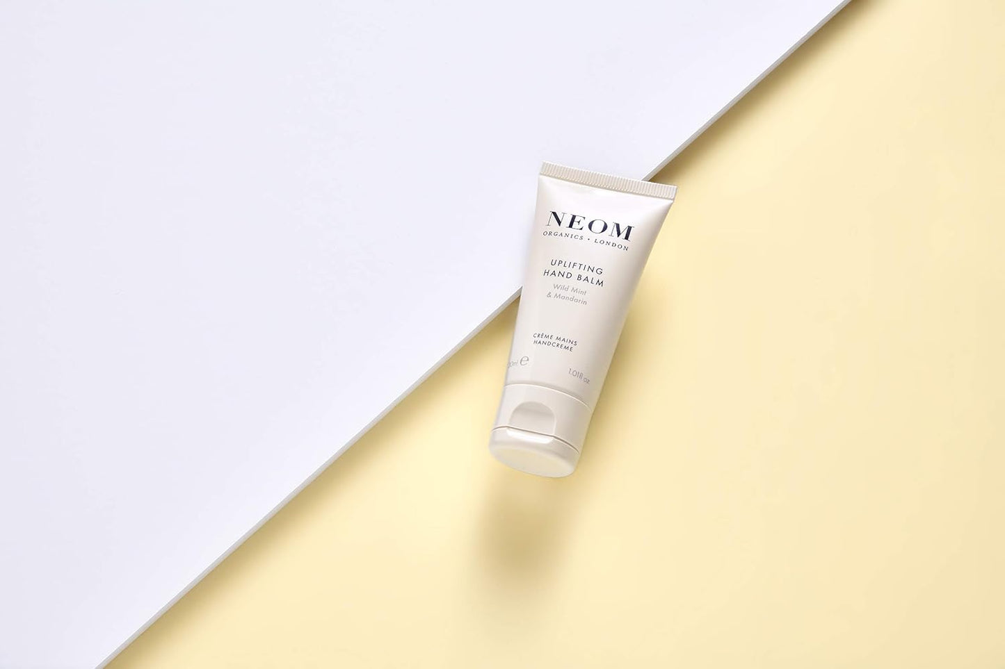 Neom Uplifting Hand Balm, 30ml I Wild Mint & Mandarin I 4 other essential oils I 100% Natural Fragrances I Cocoa and Shea Butter I Nourishing and Softening I Lift your mood