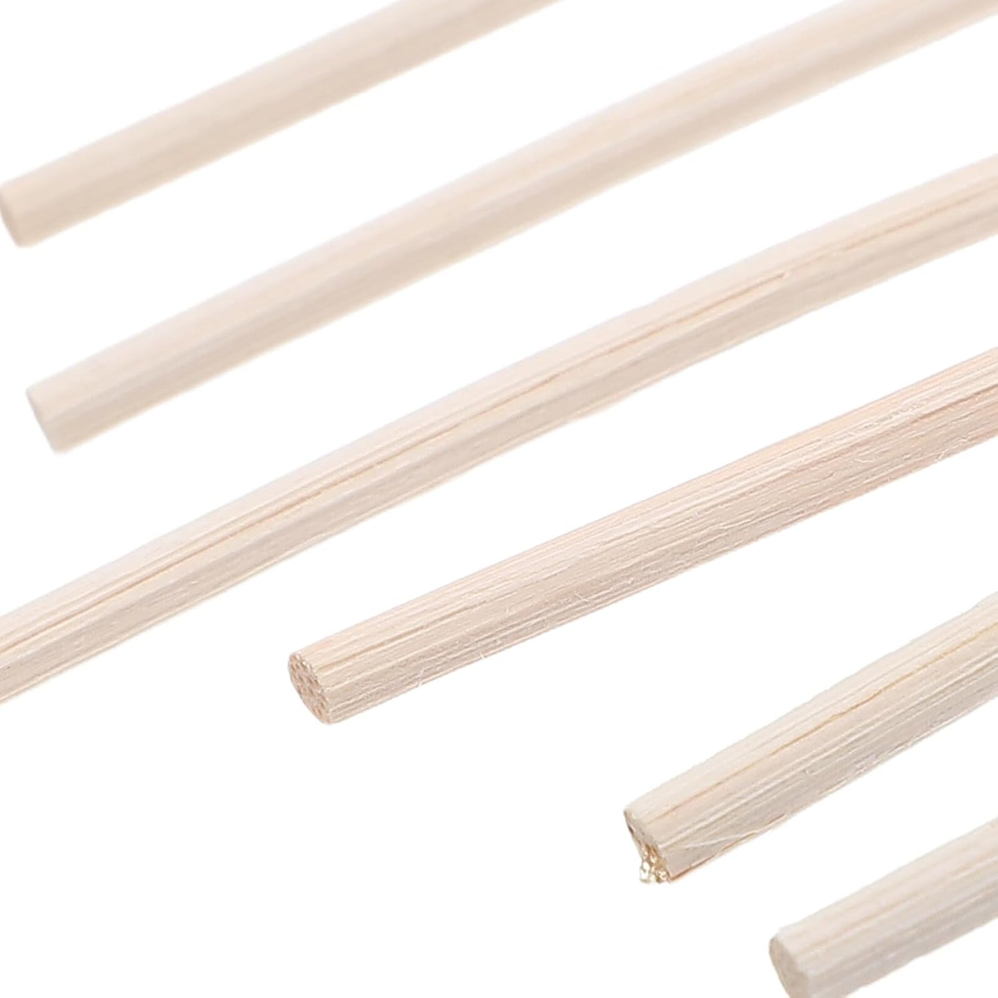 SOLUSTRE 50pcs Natural Rattan Reed Diffuser Sticks Aroma Diffuser Stick Refills Balanced Fragrance Output for Home Office Bedroom Aromatherapy