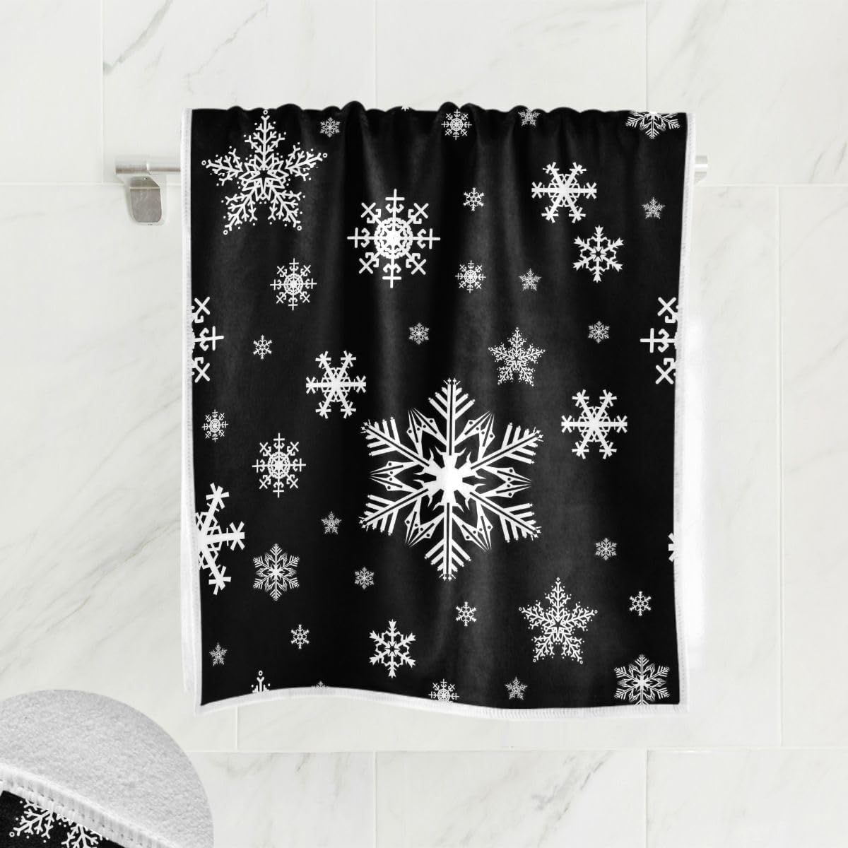 Winter Snowflake Black Hand Bath Fingertip Towel Christmas Decorations Kitchen Towels Xmas Holiday Bathroom Faucet Towel Set Highly Absorbent SPA Gym Shower Towels 16x30 Inch