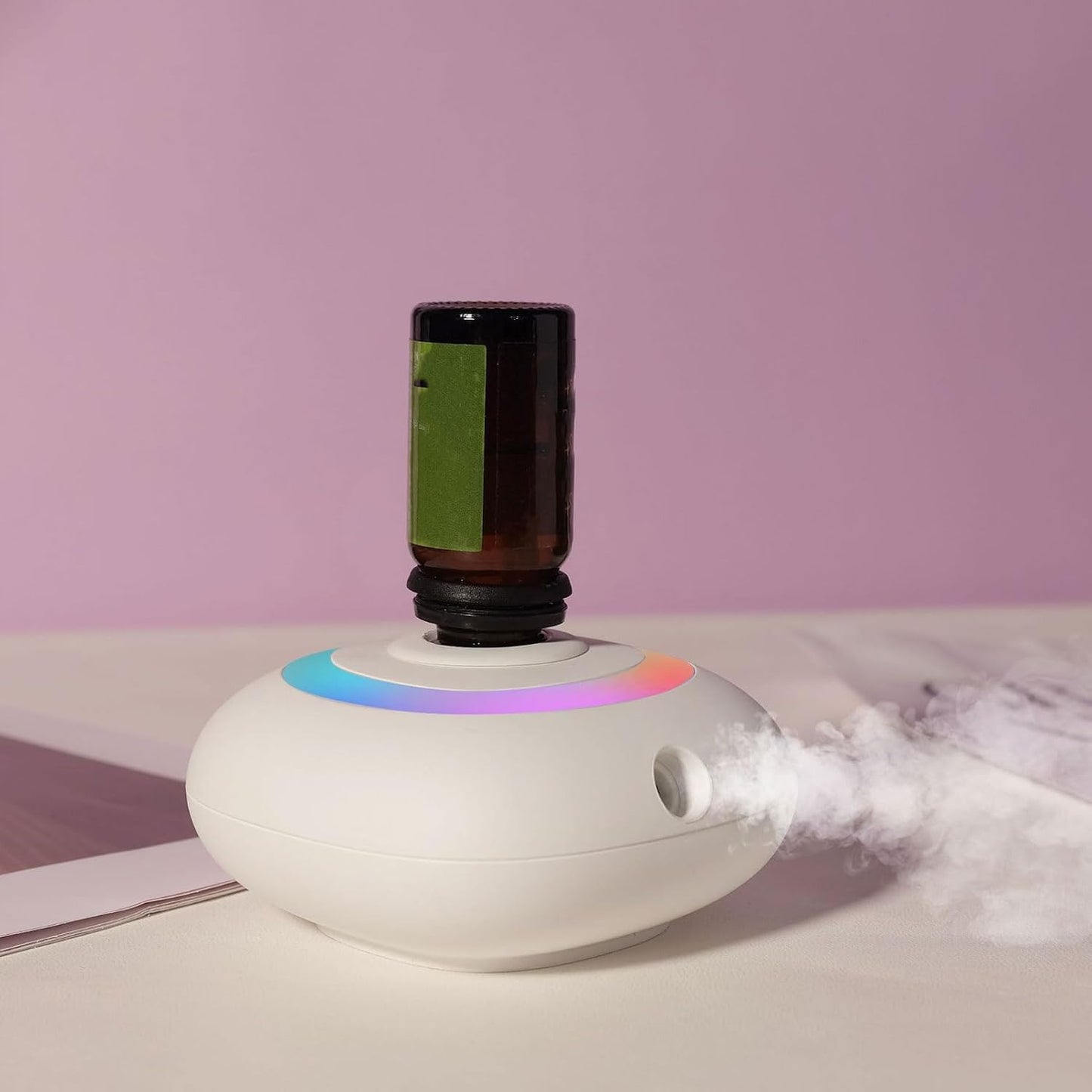 Mini Essential Oil Diffuser, Automatic Spraying Aromatherapy Diffuser with Rotating Colorful Lights and Timer Portable Rechargeable Mini Scent Air Machine for Bedroom