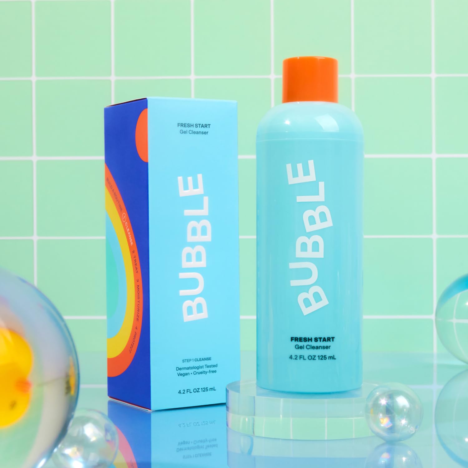 Bubble Skincare Fresh Start Gel Cleanser - Gentle Exfoliating Face Wash for Oily Skin - Gel Cleanser with Aloe Vera Juice + Caffeine to Protect and Soothe Complexion - Summer Skincare Essential(125ml)