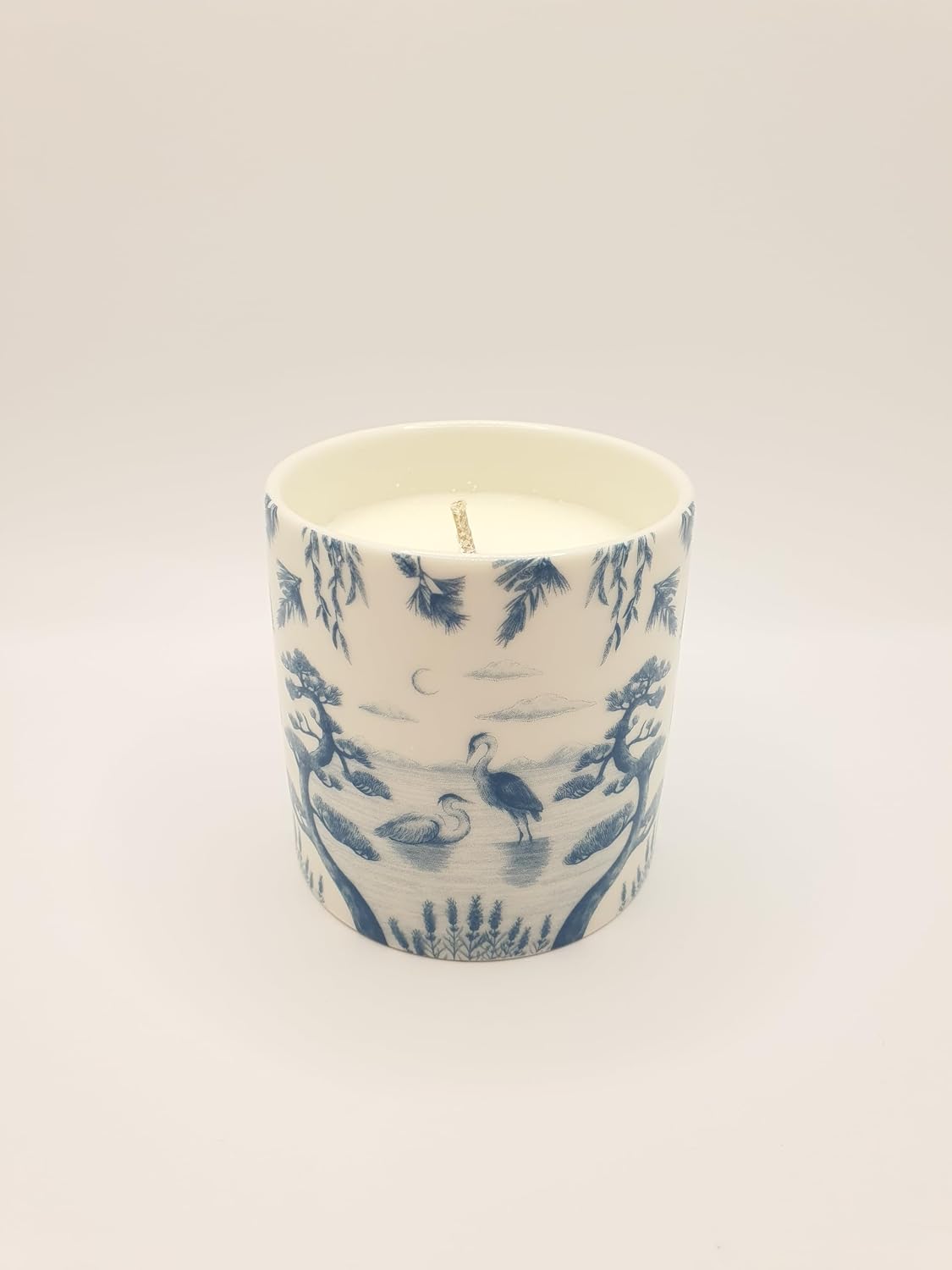 Prachya Enstasis Scented Candle - Spearmint & Black Agarwood, Soy Wax, Artisan Porcelain Cup, 250g