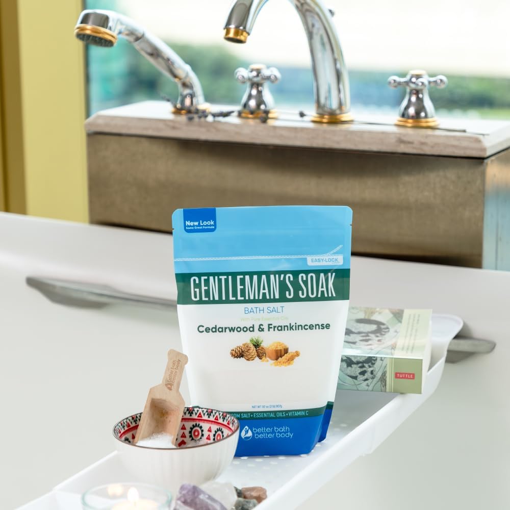 Gentleman's Bath Salt 32 Ounces (2 Lbs) Epsom Salt Soak for Men with Natural Cedarwood and Frankincense Essential Oils Plus Vitamin C in BPA Free Pouch with Easy Press Lock Seal Made in USA
