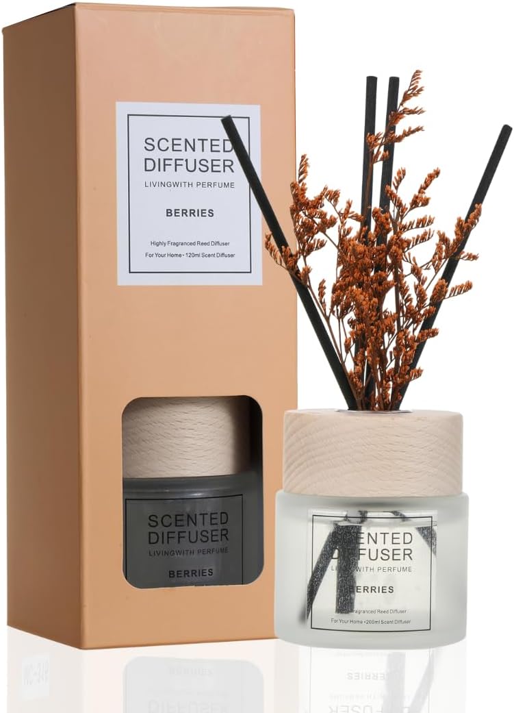 SINT Scented Reed Diffuser Set 120 ml with Reed Sticks, Home Fragrance Diffuser for Bathroom Bedroom Living Room Office, Long Lasting Aroma Oil Decor Gift for Housewarming and Relaxation, Berries