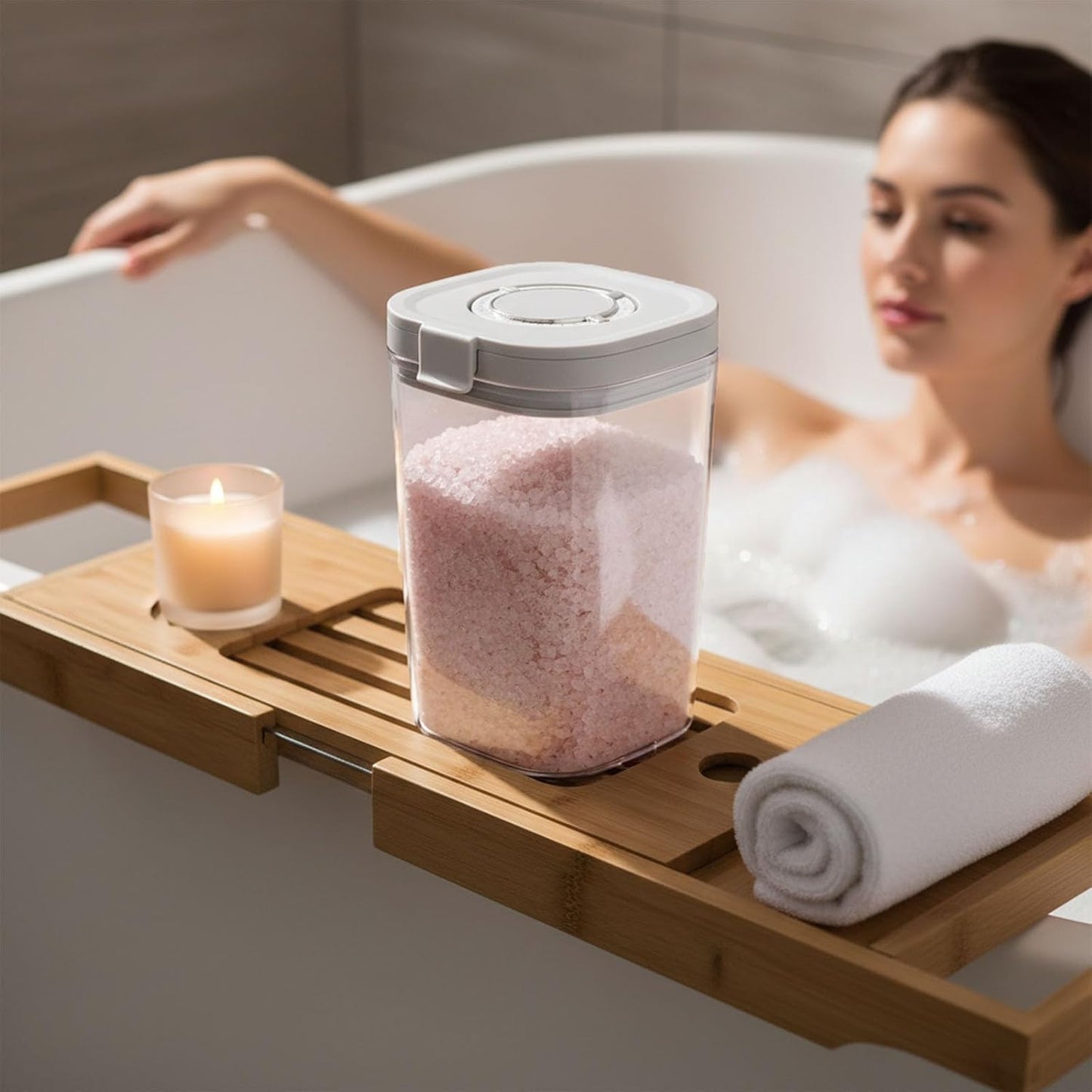 Bath Salt Container 60 Oz, Clear Bathroom Jar with Lid and Spoon for Bath Salts, Epsom Salt, Bath Accessories for Women, Bathroom Decor, Bathtub Supplies and Laundry Powder Storage