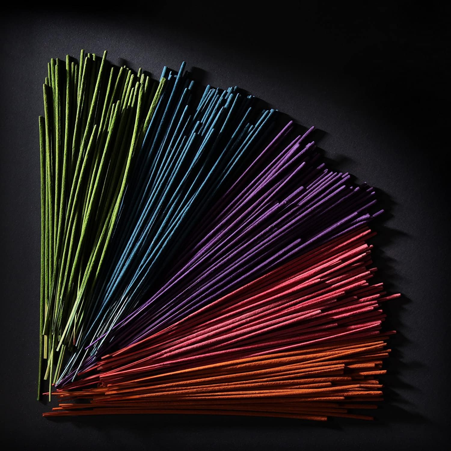 Hosley Aromatherapy 480 Pack Incense Sticks Lavender Eucalyptus Mint Sandalwood Sweet Pea Jasmine Tropical Mist Apple Cinnamon Fresh Bamboo Dragon's Blood Myrrh Lavender Lilac Hills Frankincense