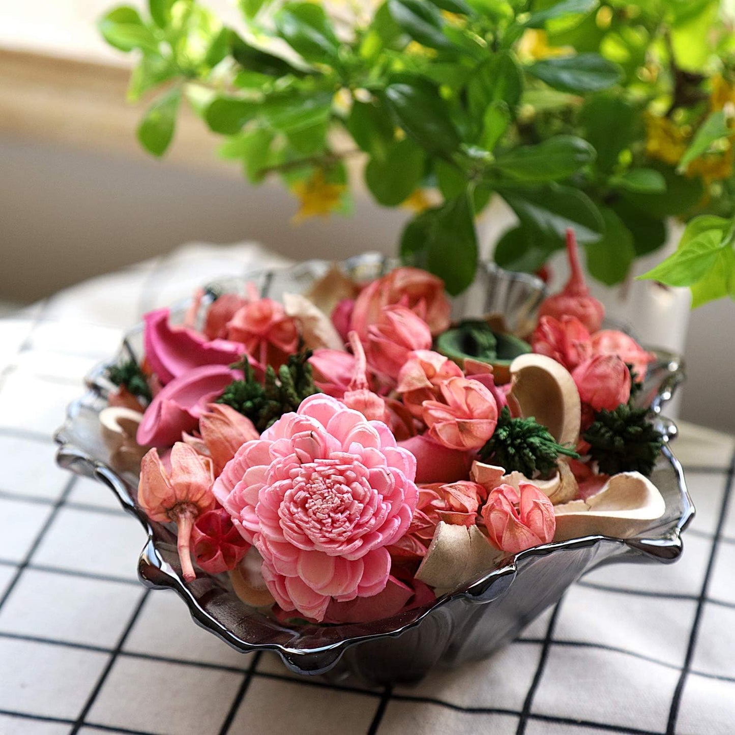 Qingbei Rina Spring Potpourri,Rose Scented Potpourri Bowl Filler Dried Flower,Pink Decorative Popery,Home Fragrance Perfume,Bathroom Decor,9.8 Oz