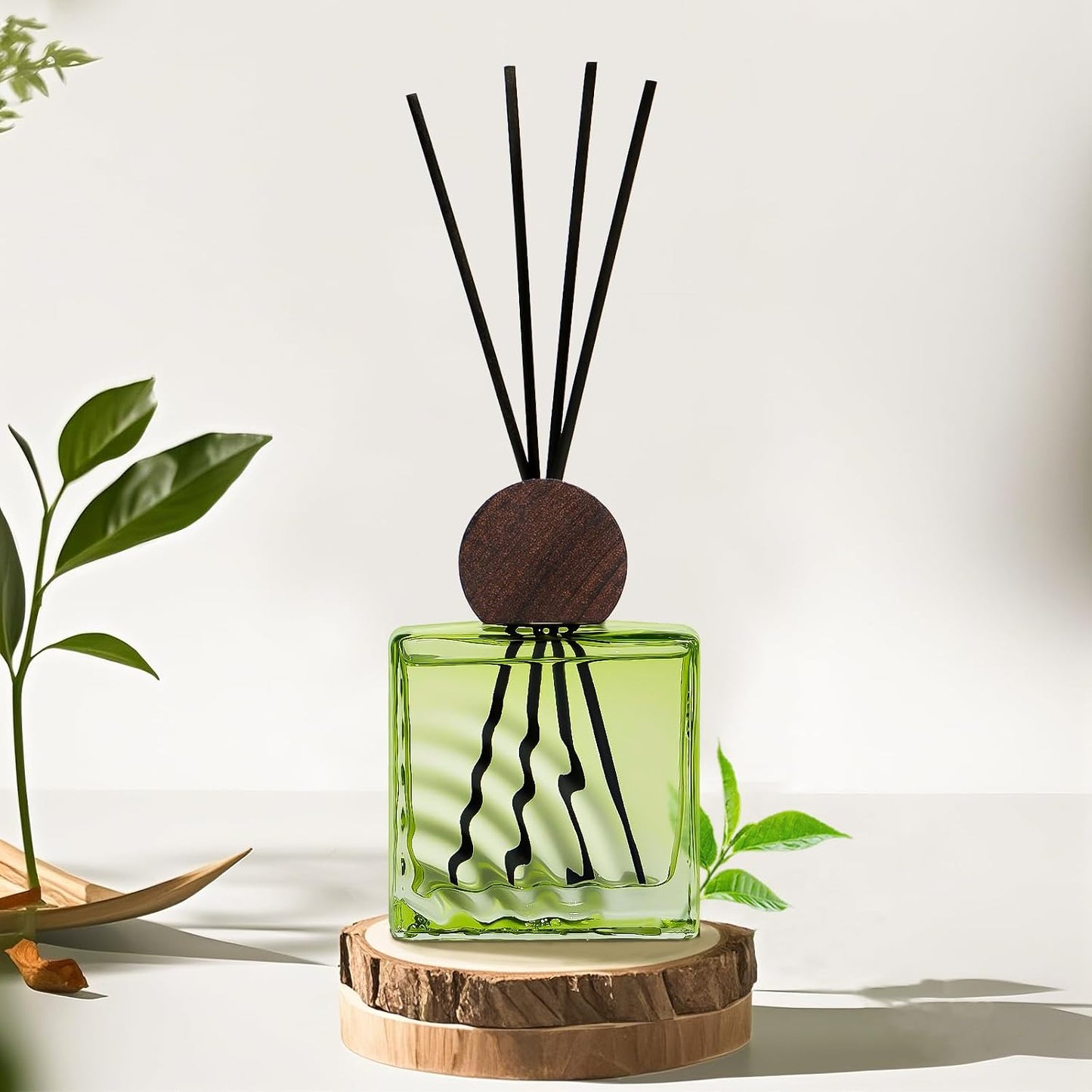 6.76 oz Black Tea Scent Diffusers with 8 Fiber Sticks,200ml Reed Diffuser for Bathroom Room Air Freshener, Last up for 40 Days