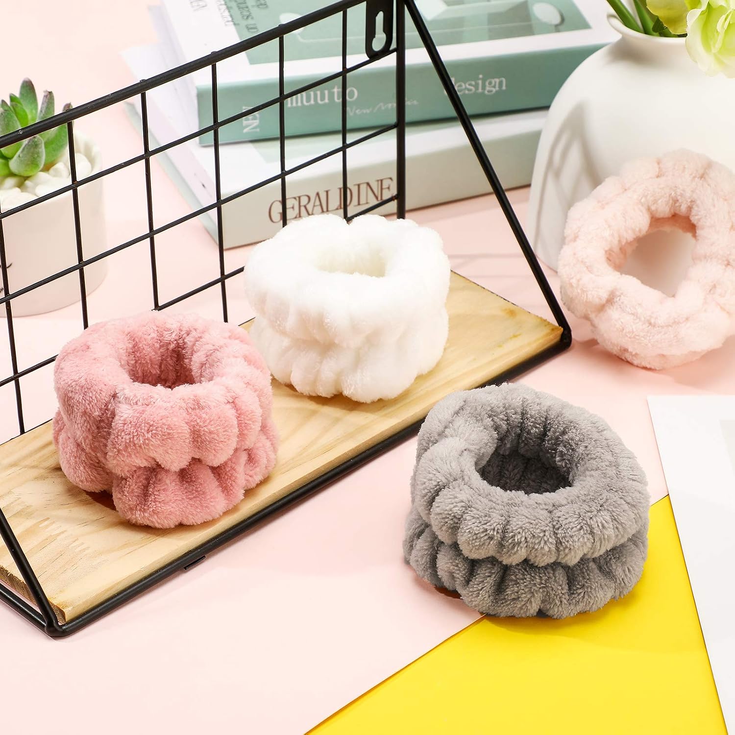 Chuangdi 4 Pairs Wrist Bands for Washing Face Wrist Spa Microfiber Wash Towel Band Scrunchies Absorbent Wristbands Sweatband for Women Prevent Liquid from Spilling(Stylish Colors)