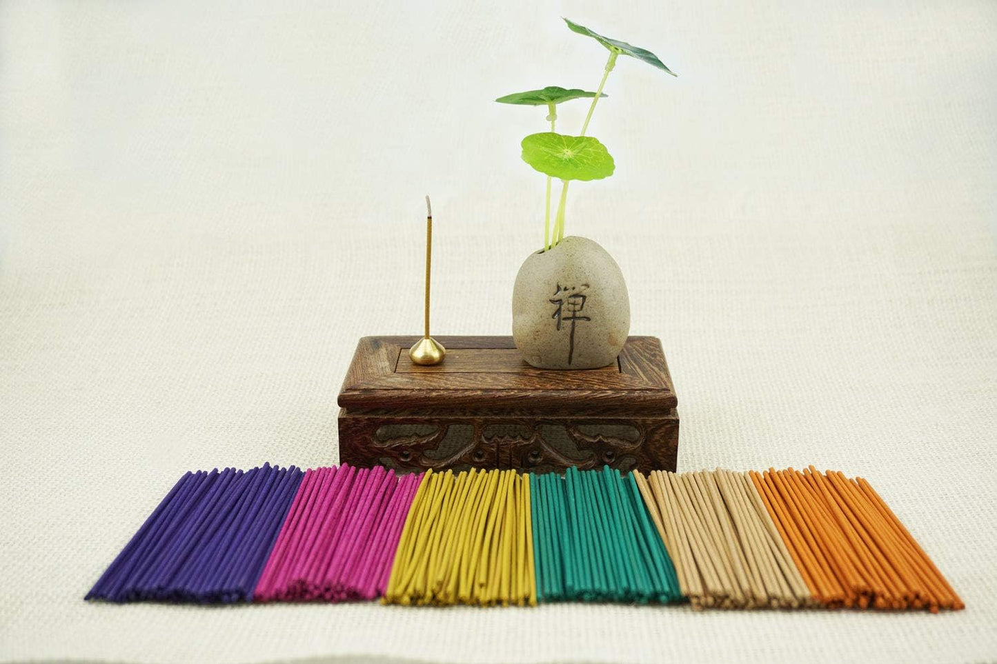 300PCS Incense Sticks Lavender Rose Jasmine Sandalwood Green Tea Colognes 6 Popular Incense Flavors Great for Aromatherapy(Colorful)