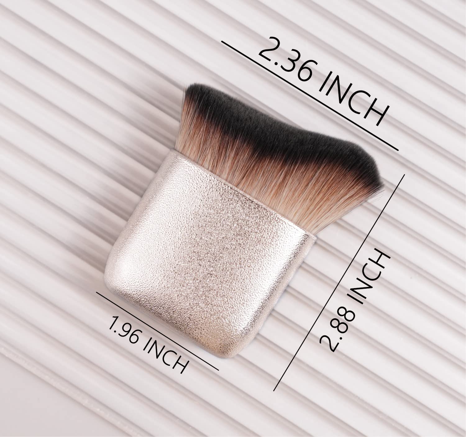 Self Tanner Brush GOERTI Body Makeup Brush for Flawless Leg Makeup, Kabuki Foundation Makeup Brush for Face & Body, Full Coverage Tanning Blend Applicator for Self Tanner, Bronzer & Lotion Tan Mousse