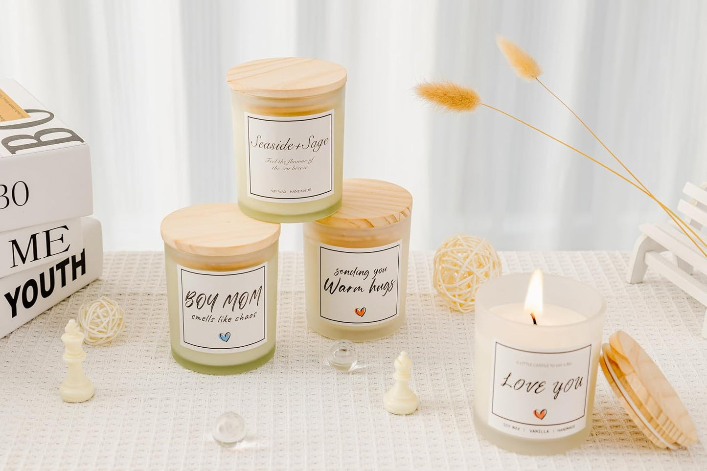 Get Well Soon Gifts, Sympathy Candle, Bereavement & Cheer Up Gifts, Sending You Warm Hugs in A Jar Candle Gift for Women, Vanilla Scented Candle, Natural Soy Wax & Natural Essential Oils