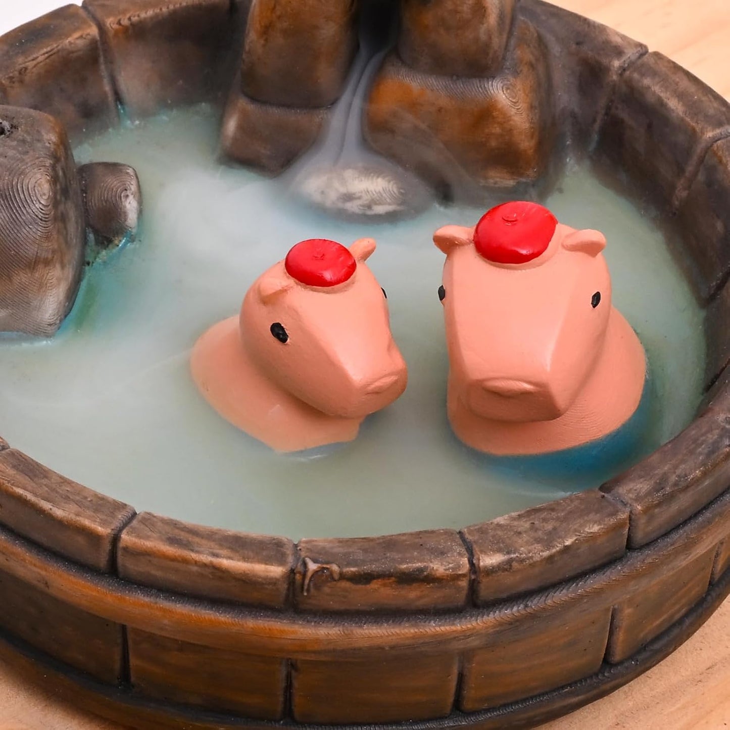 MOUGIGI Capybara Backflow Incense Holder - Cute Unique Design Backflow Burner with Waterfall Effect for Relaxation and Aromatherapy, Ideal for Living Room, Yoga Studio, and Creative Spaces