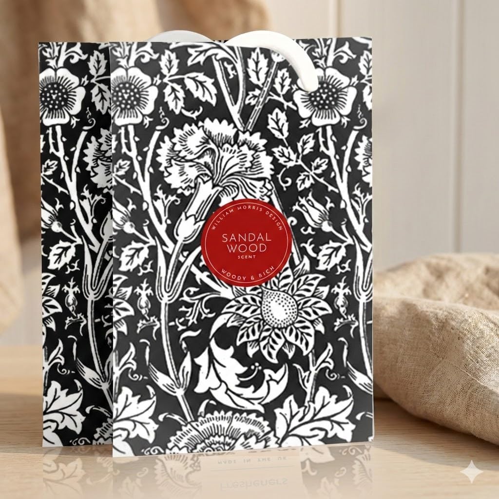 The Master Herbalist Scented Wardrobe Freshener Sachets in a William Morris Design. Available in Lavender, Sandalwood, Rose, Lily and Lilac (Sandalwood, Pack of 2)