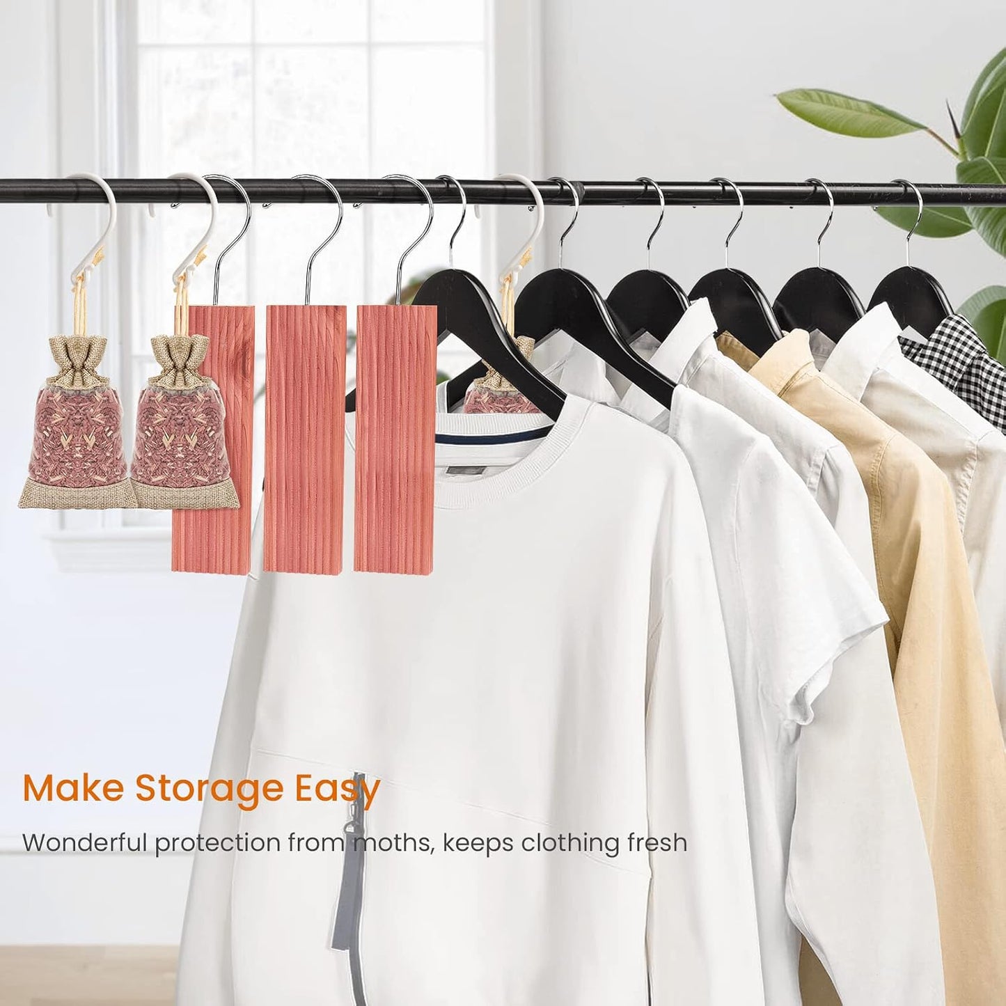 Homode Cedar Blocks for Clothes Storage, Cedar Sachets with Hanging Hooks, Set of 18, Aromatic Cedar Wood for Drawers and Closets, 10 Cedar Hangers and 8 Bags