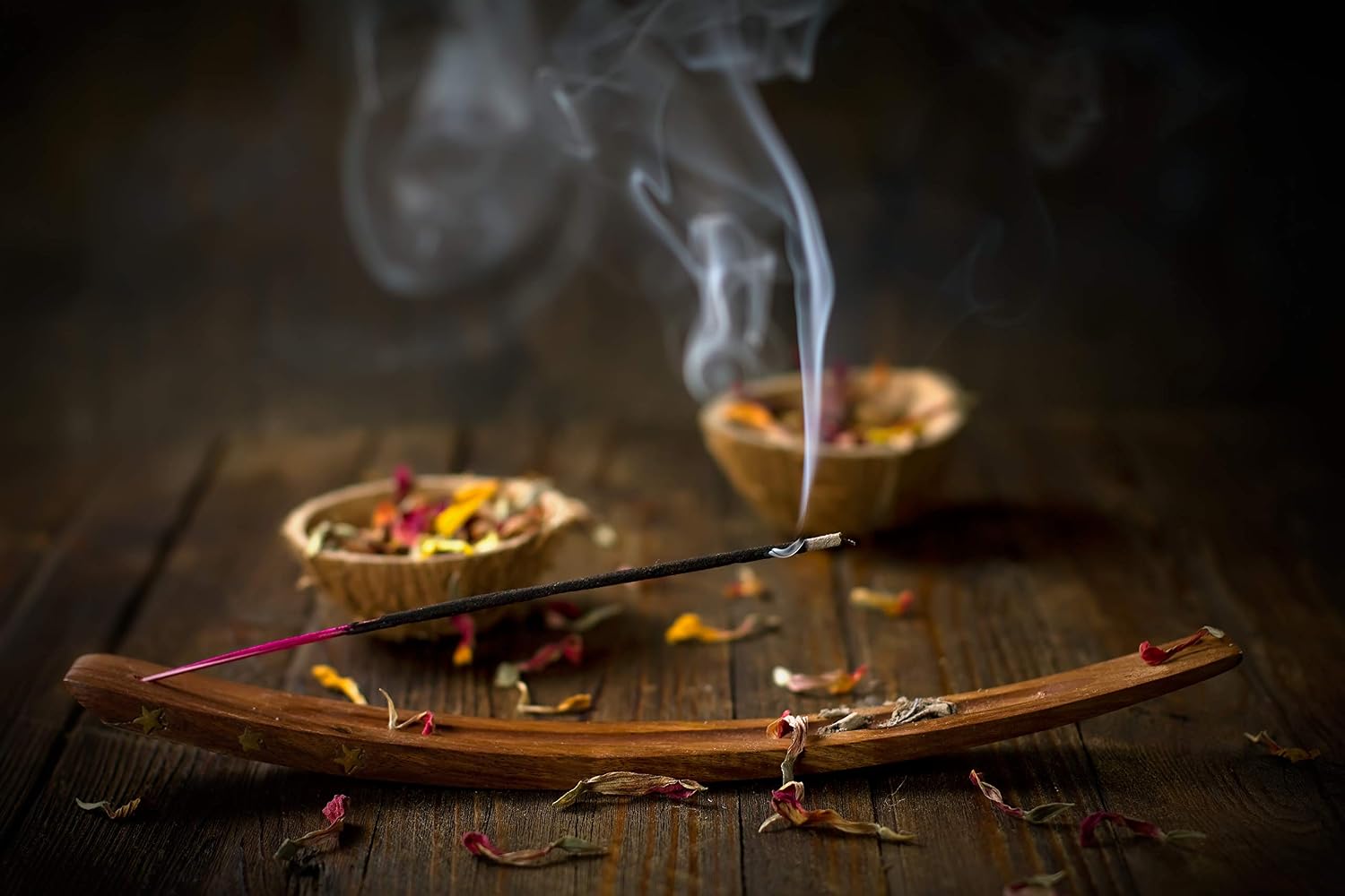 Incense Sandalwood Supreme - 30 Gram Box - Sold in Quantities of 4 Boxes