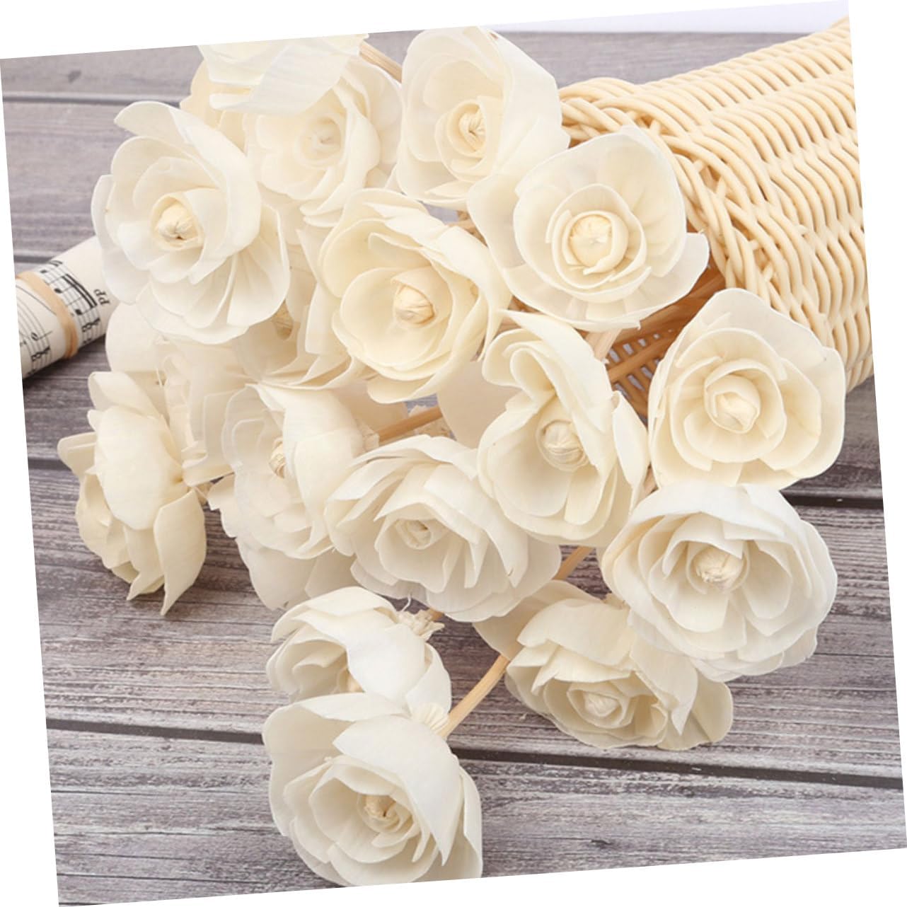 HEALLILY 5 Pcs Natural Wavy Rattan Diffuser Sticks Essential Oil Reeds for Home Fragrance and Aromatherapy Porous Aroma Oil Diffuser Accessories with Flower Design for Living Bathroom